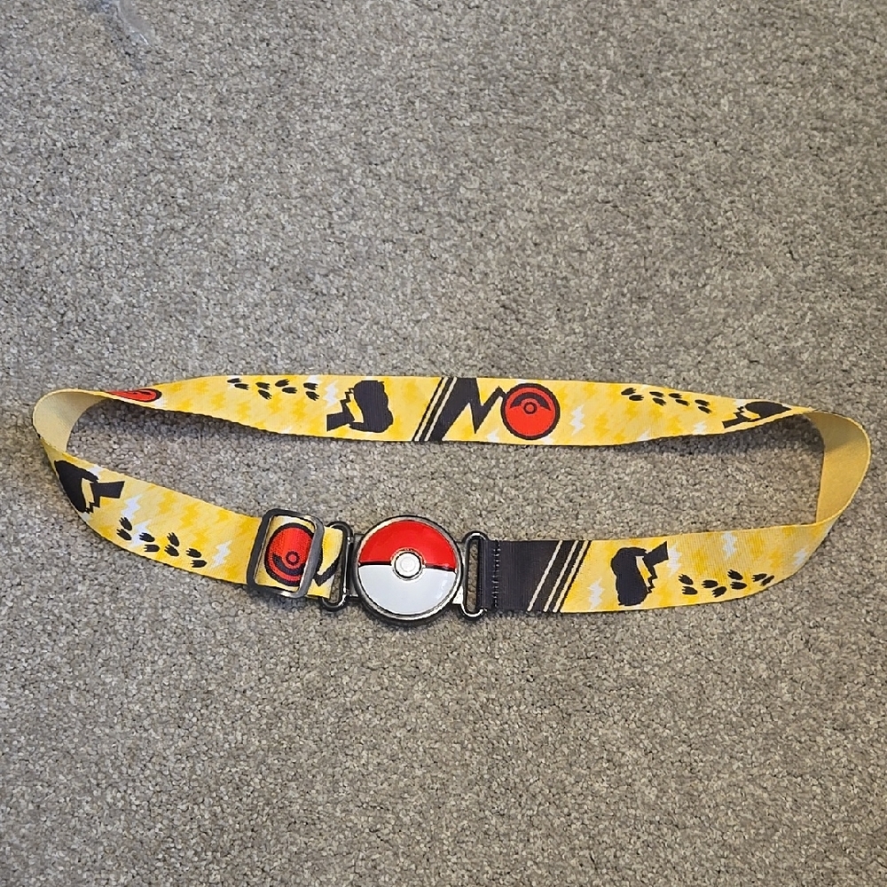 Pokemon Clip N Go Kids Belt - Yellow and Red